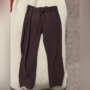 Lululemon On the Fly Woven Joggers